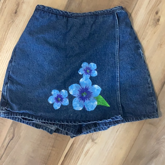Amy Byer Other - Vtg Amy Byer Jean denim skorts girls 8 10 flowers